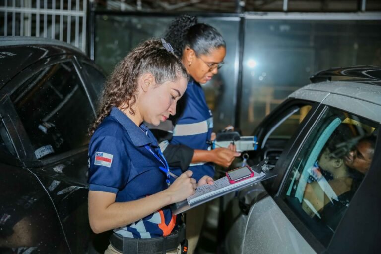 Detran-AM: Equipe de Fiscalização autua mais de 350 veículos por infrações cometidas no final de semana