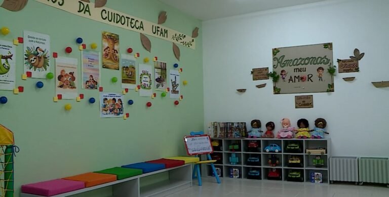 Cuidoteca da UFAM oferece apoio a estudantes com filhos e ajuda a evitar evasão universitária