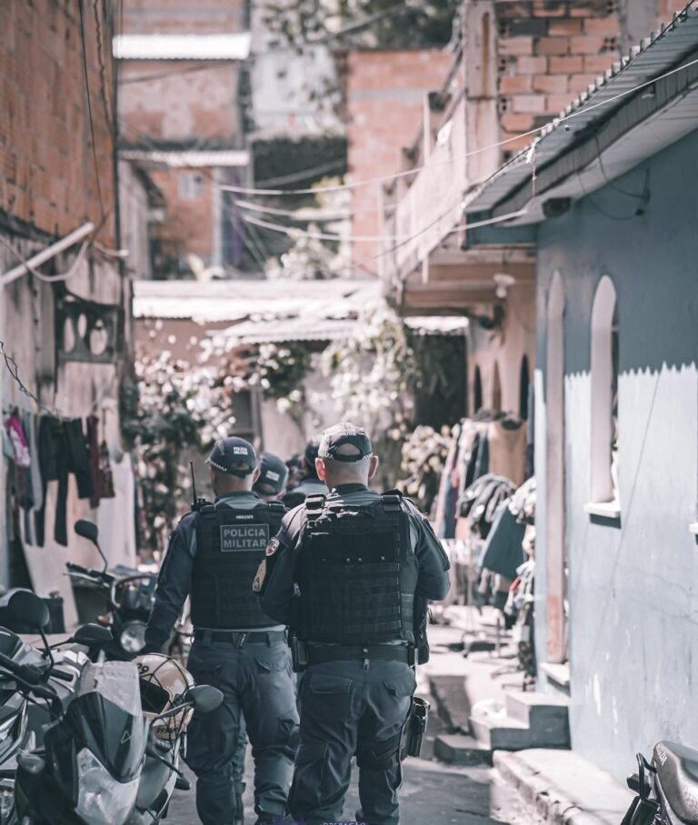 Polícia Militar do Amazonas prende homem após agredir companheira com socos na zona sul de Manaus