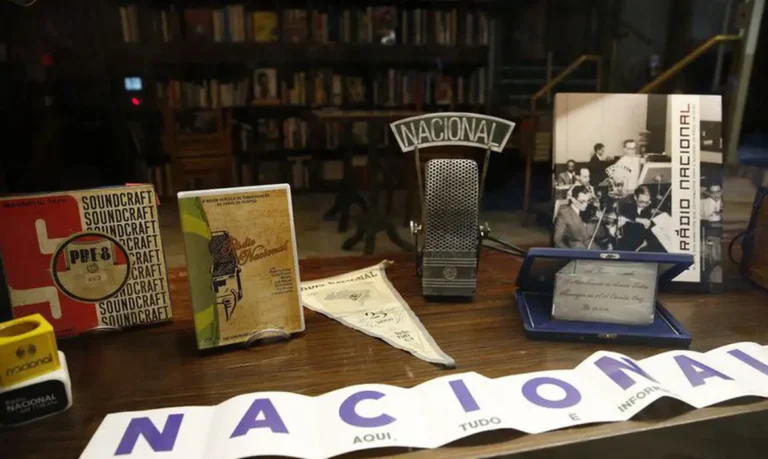 Rádio Nacional faz campanha para reunir arquivos históricos da emissora