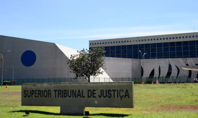 STJ investiga uso de inteligência artificial para fraudar processos