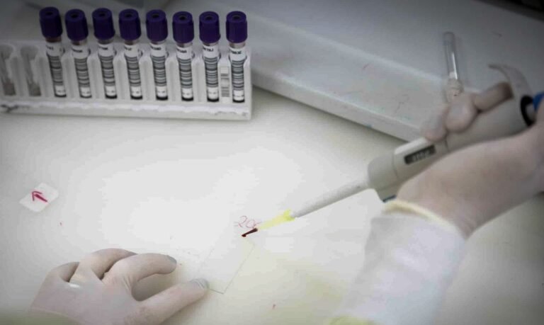 Exames descartam ebola em imigrante internado no Brasil