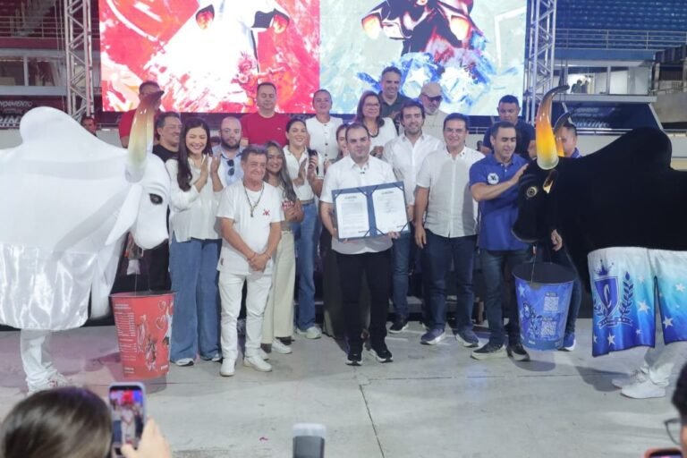 Governo do Amazonas e Cosama firmam parceria durante Festival de Parintins