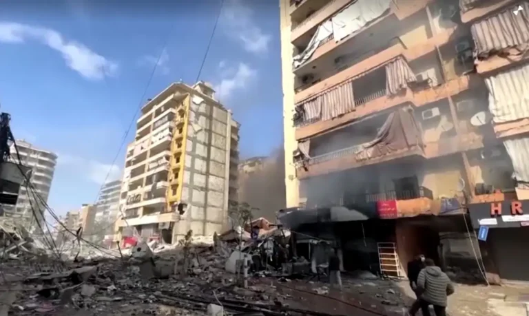 Israel bombardeia Líbano após acordo Irã-EUA