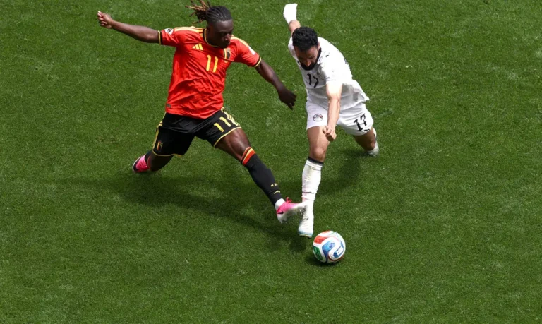 Bélgica e Egito empatam na abertura do Grupo G