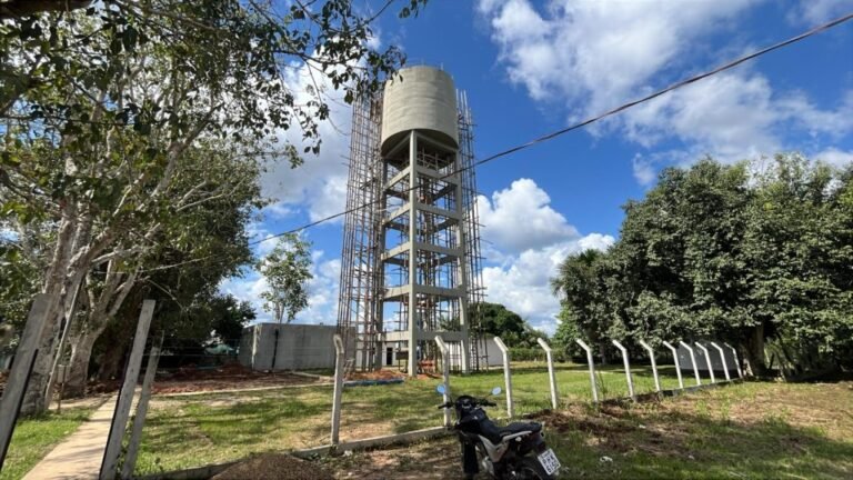 Obra de água em Carauari chega a 65%