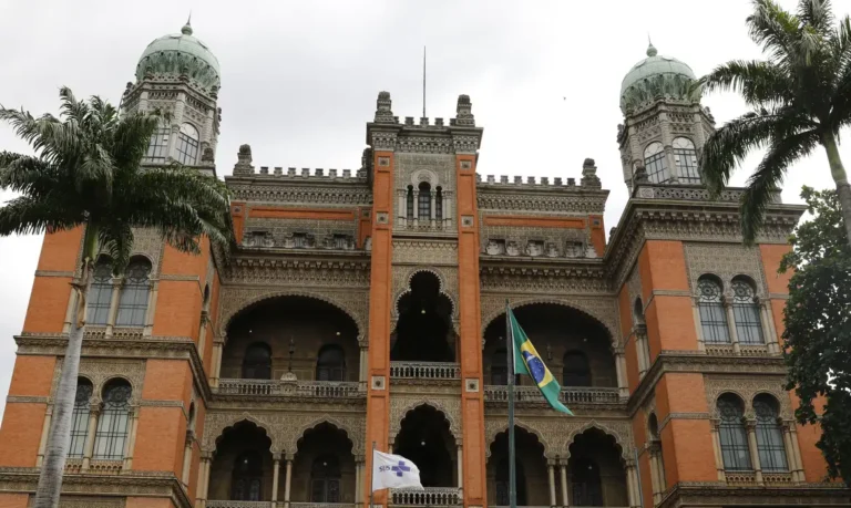 Paciente no Rio testa positivo para malária, mas suspeita de ebola ainda é investigada